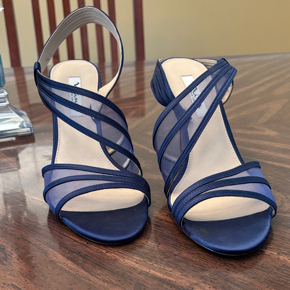 Chic Navy Strappy Heels for Women
